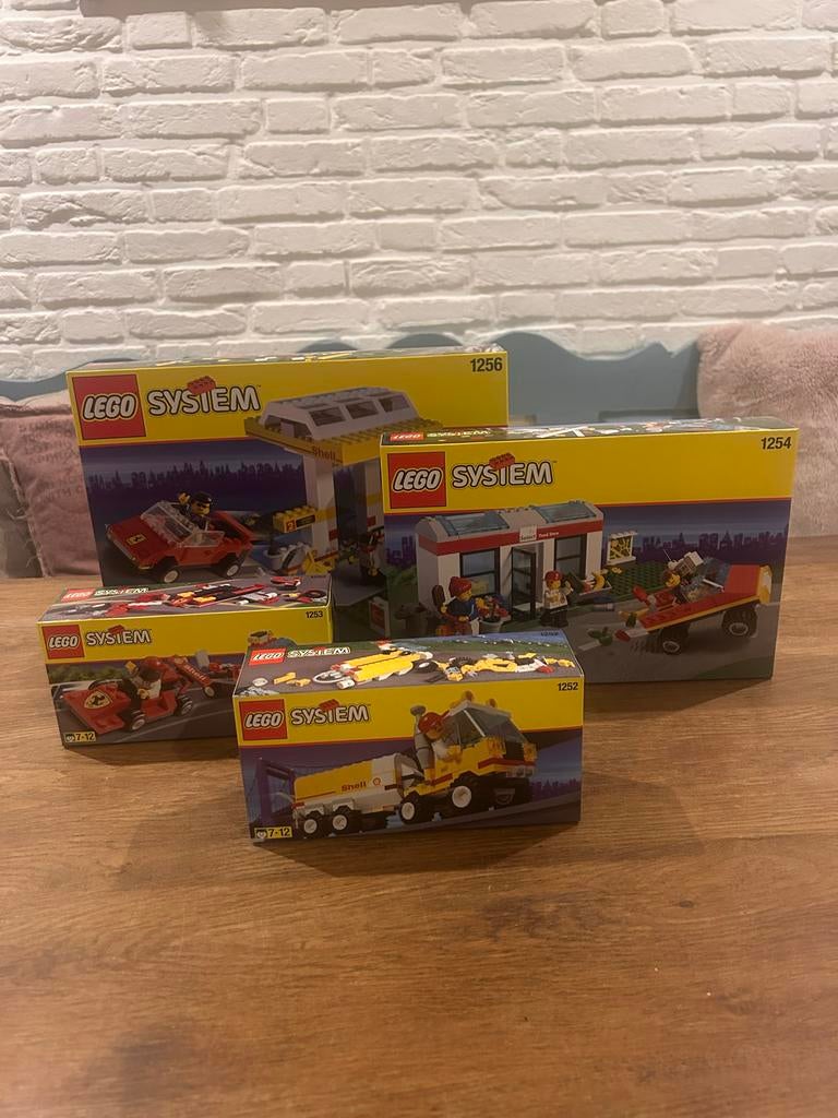 Lego System Shell sets 1252, 1253, 1254, 1256, Kinderen en Baby's, Speelgoed | Duplo en Lego, Ophalen of Verzenden, Nieuw, Complete set