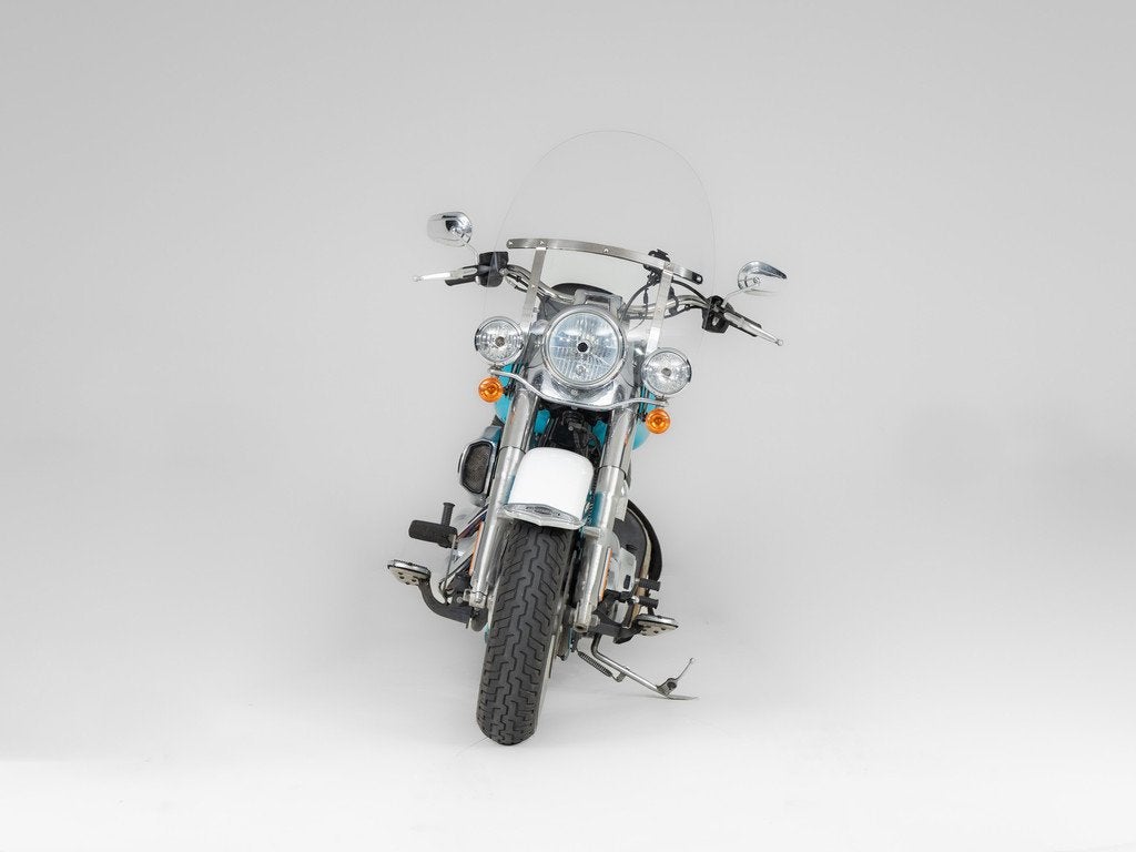 Harley-Davidson FLSTN103 Two-Tone (bj 2016), Motoren, Bedrijf, Overig, Laan van Vredenoord 33
2289 DA  Rijswijk ZH, NL, ABS