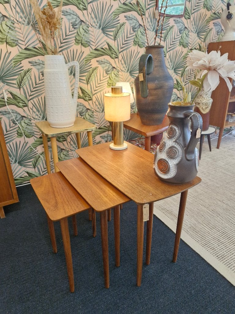 Nesting tables / mimiset teakhout Deens, Huis en Inrichting, Ophalen, Minder dan 55 cm, ., Vintage Deens