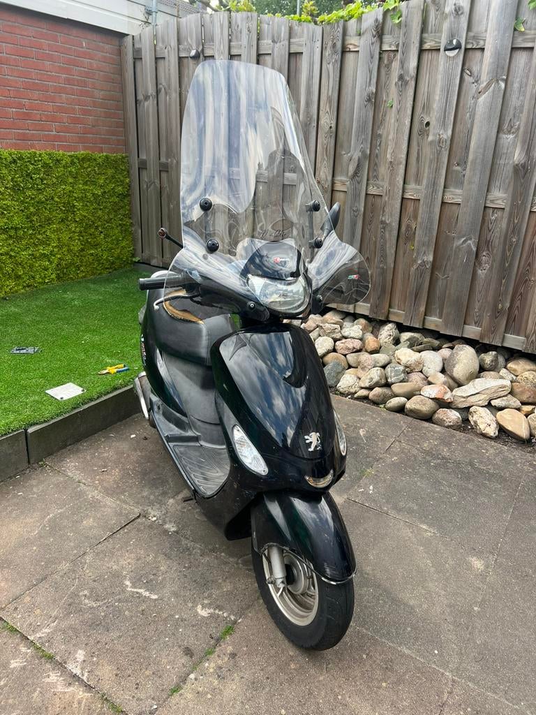Peugeot V clic 50 cc, Ophalen, Gebruikt, Benzine, Peugeot