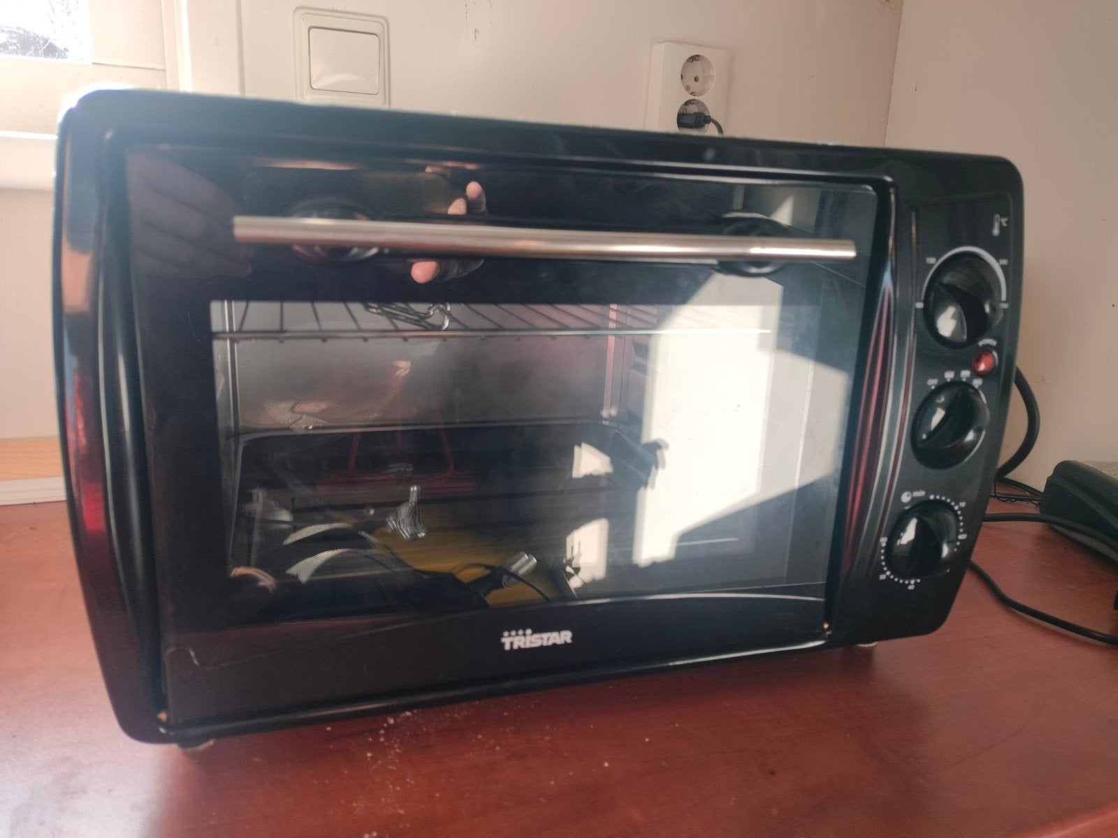 Camping oven Tristar 800W, Ophalen, Zo goed als nieuw