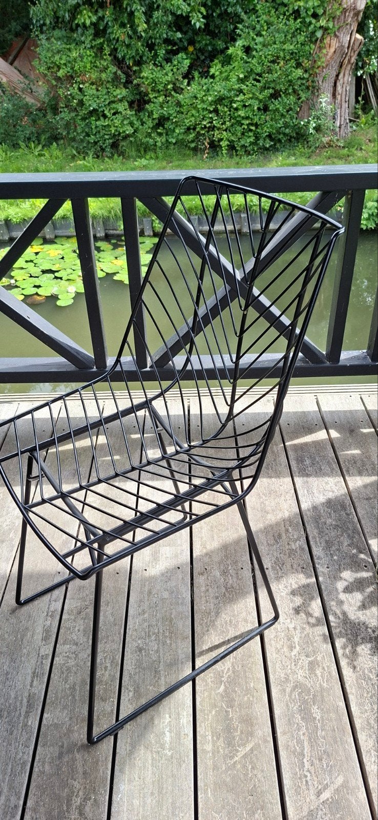set van 4 draadstoelen eetkamerstoelen zwart, Ophalen, Zwart, Zo goed als nieuw, Vier