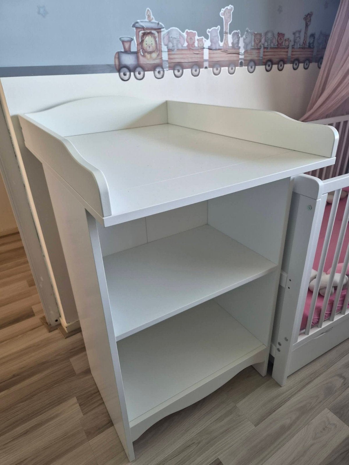 Commode van Ikea, Ophalen, Zo goed als nieuw, Jongetje of Meisje