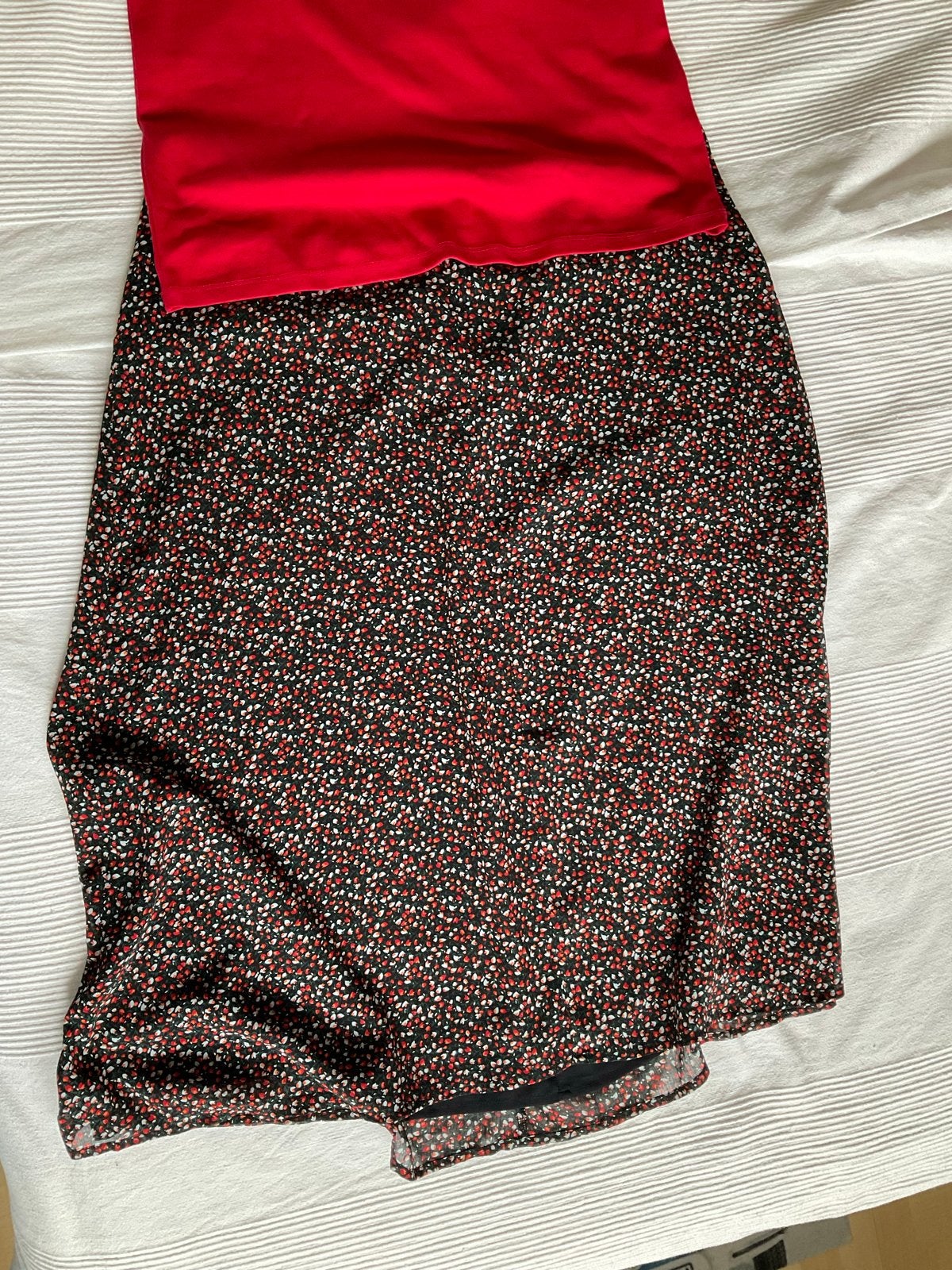 Esprit rok maat 42 met bloemenprint en blinde ritssluiting, Meerkleurig, Maat 42/44 (L), Ophalen of Verzenden, Knielengte