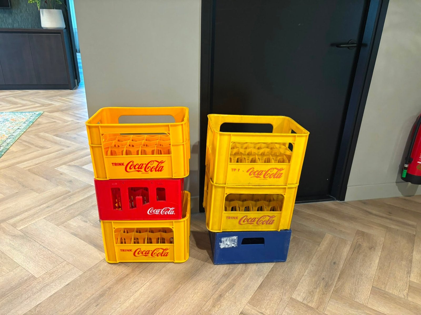 6 gratis emballage flesjes kratten, Ophalen, Gebruikt, 40 tot 60 cm, 50 tot 75 cm