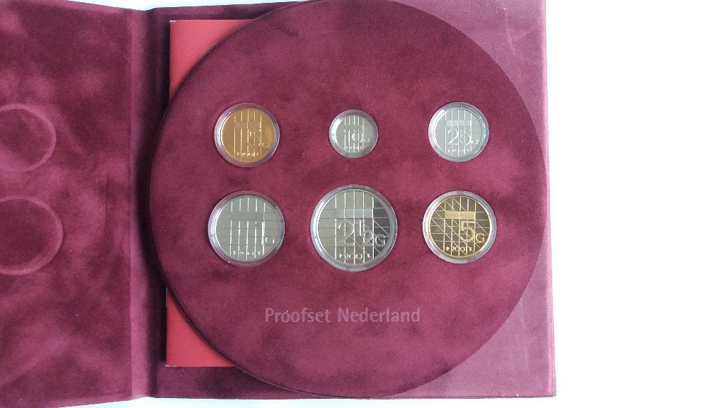 Proof muntset 2001 voor 25 euro met gratis verzend, Postzegels en Munten, Verzenden, Koningin Beatrix, Overige waardes, Setje
