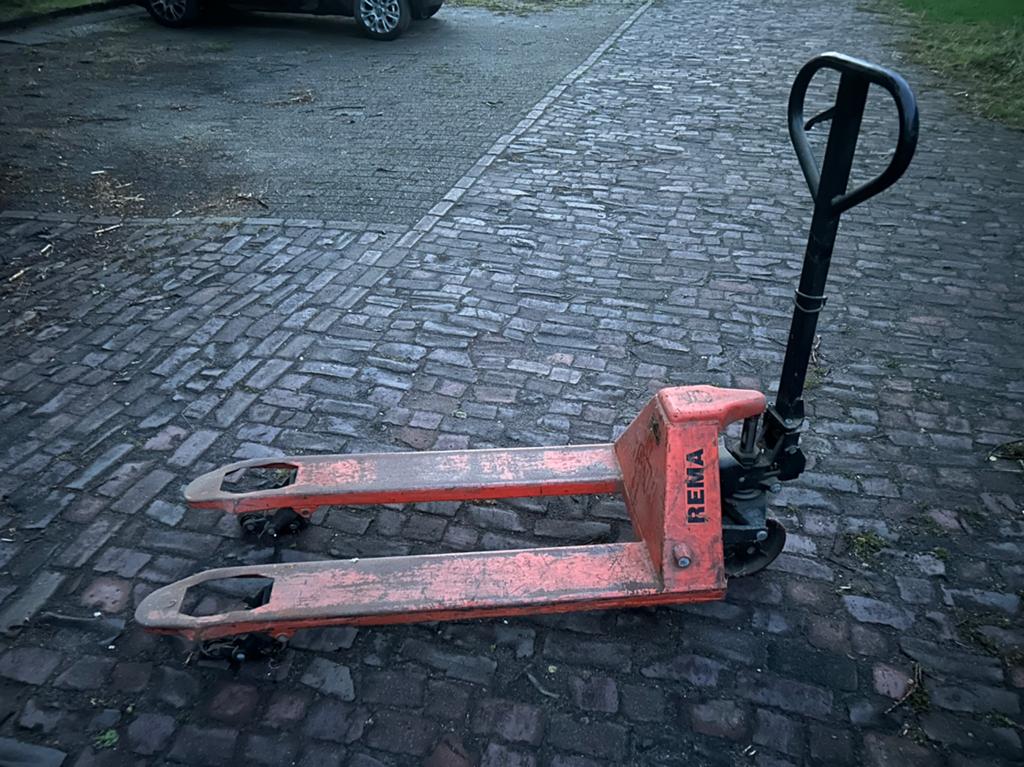 Palletwagen, Ophalen, Gebruikt