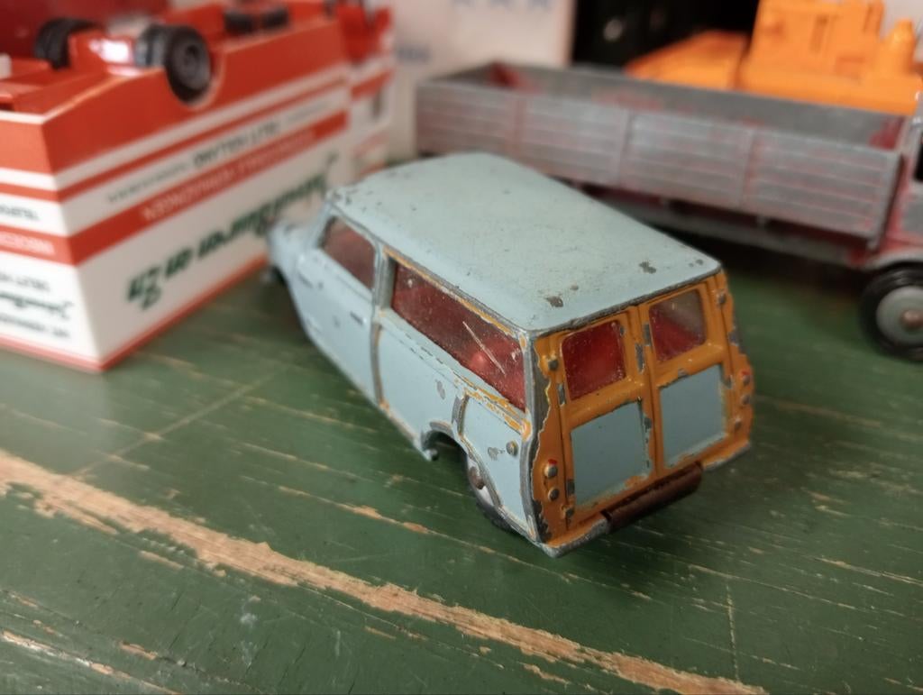 Austin Seven countryman Dinky toys 199, Ophalen of Verzenden, Gebruikt, Auto, Dinky Toys
