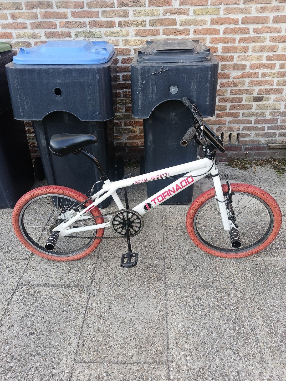 Bugatti tornado bmx, Ophalen of Verzenden, Zo goed als nieuw, Staal, 16 tot 20 inch