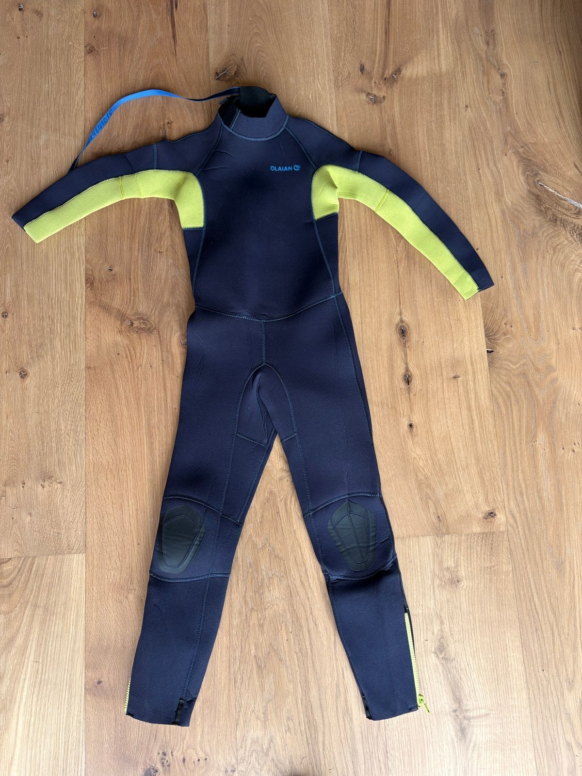 Kinder wetsuit Olaian Decathlon 4/3mm - Maat 10 jaar, Watersport en Boten, Ophalen of Verzenden, Zo goed als nieuw