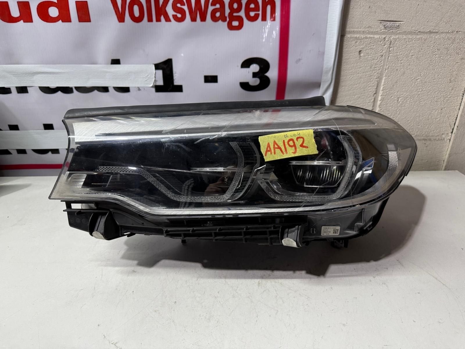 BMW 5 G30 G31 Koplamp, Gebruikt, -, -, Ophalen of Verzenden