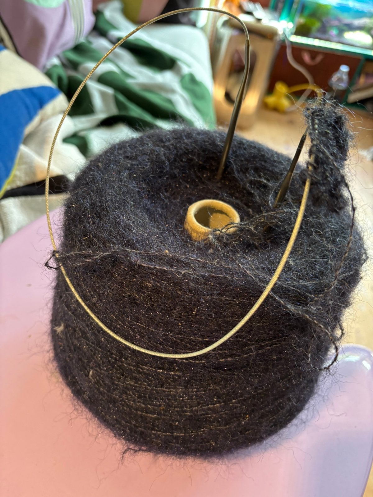 Grote Cone wol met lurex, Ophalen, Zo goed als nieuw, Breien of Haken, Wol of Garen