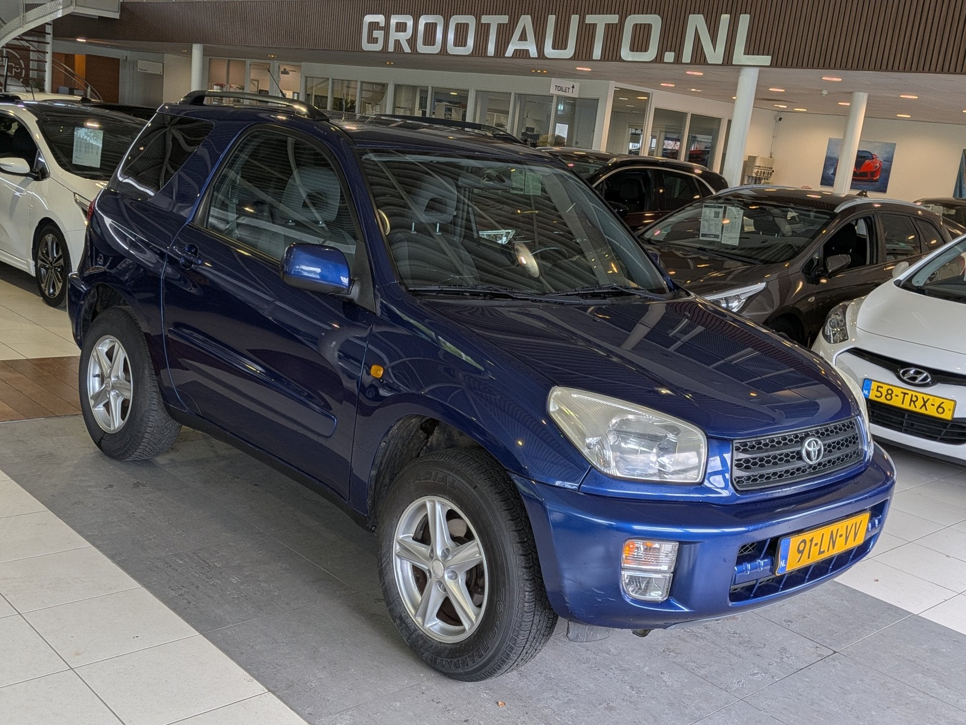Toyota RAV4 1.8-16V VVT-i Luna Trekhaak, Stuurbekrachtiging, Voorwielaandrijving, Gebruikt, 4 cilinders, Blauw