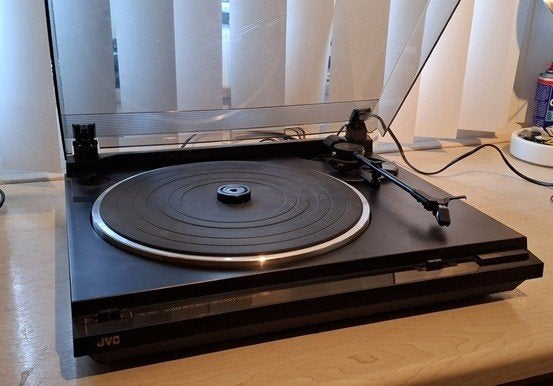JVC AL-A151 platen speler, Ophalen of Verzenden, Zo goed als nieuw, Platenspeler, Thorens