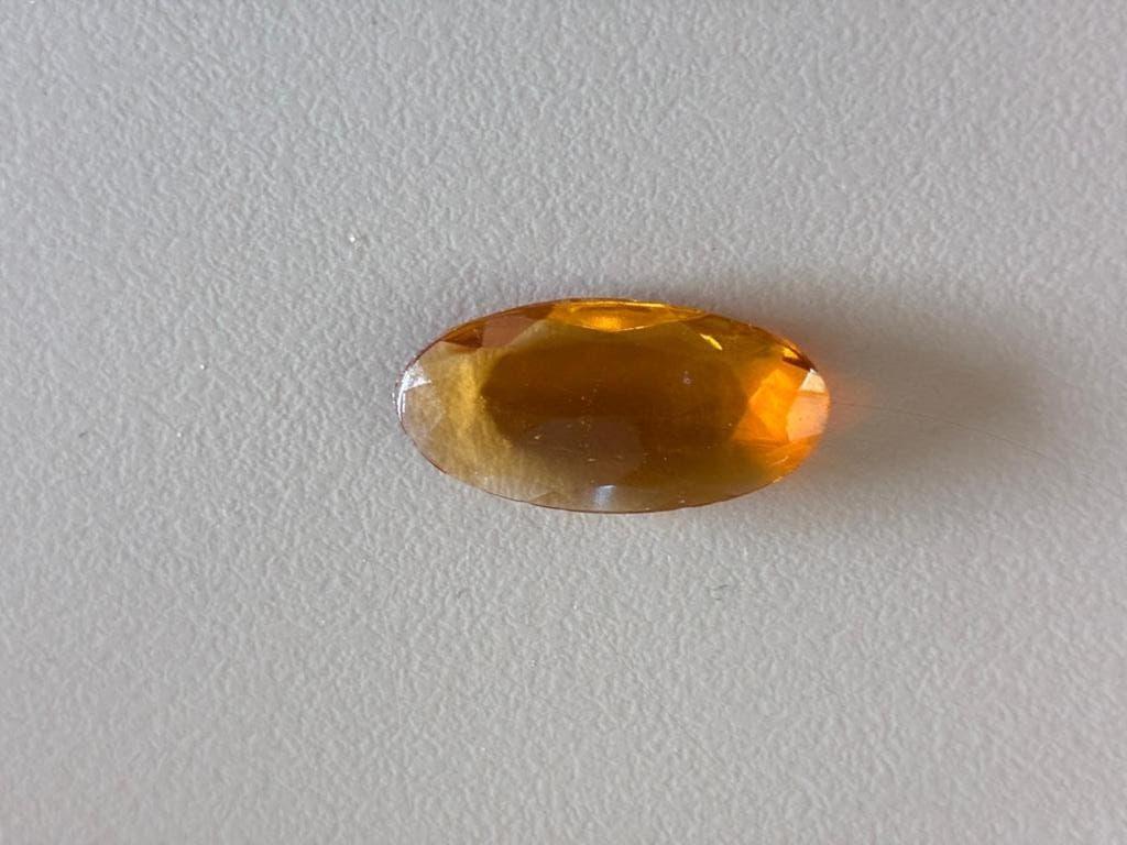 Mooie geslepen steen citrien?, Sieraden, Tassen en Uiterlijk, Edelstenen, Zo goed als nieuw, Verzenden