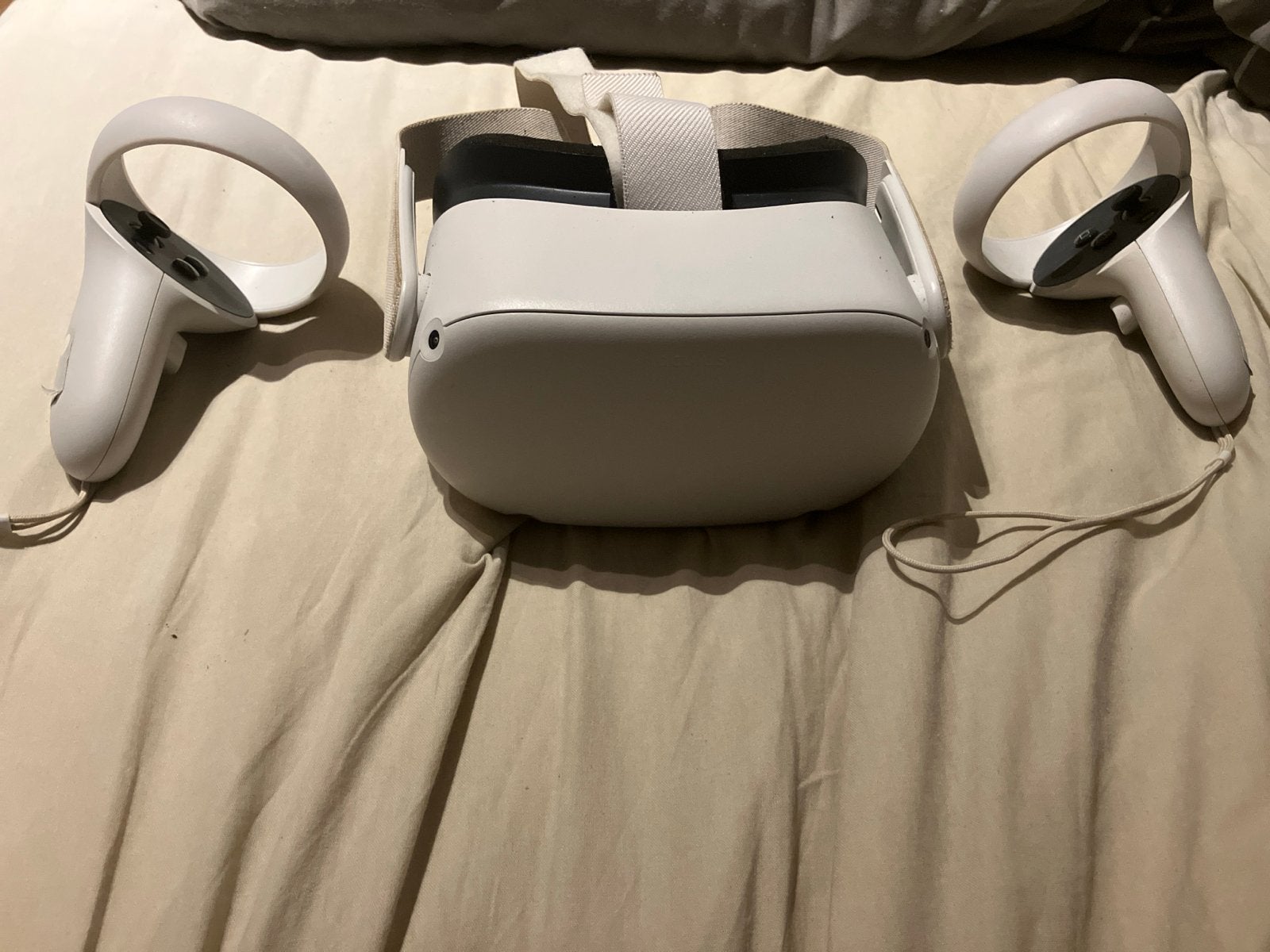 Oculus Quest 2 256GB met 2 controllers - Zo goed als nieuw, Ophalen of Verzenden, Zo goed als nieuw, VR-bril, Overige platformen
