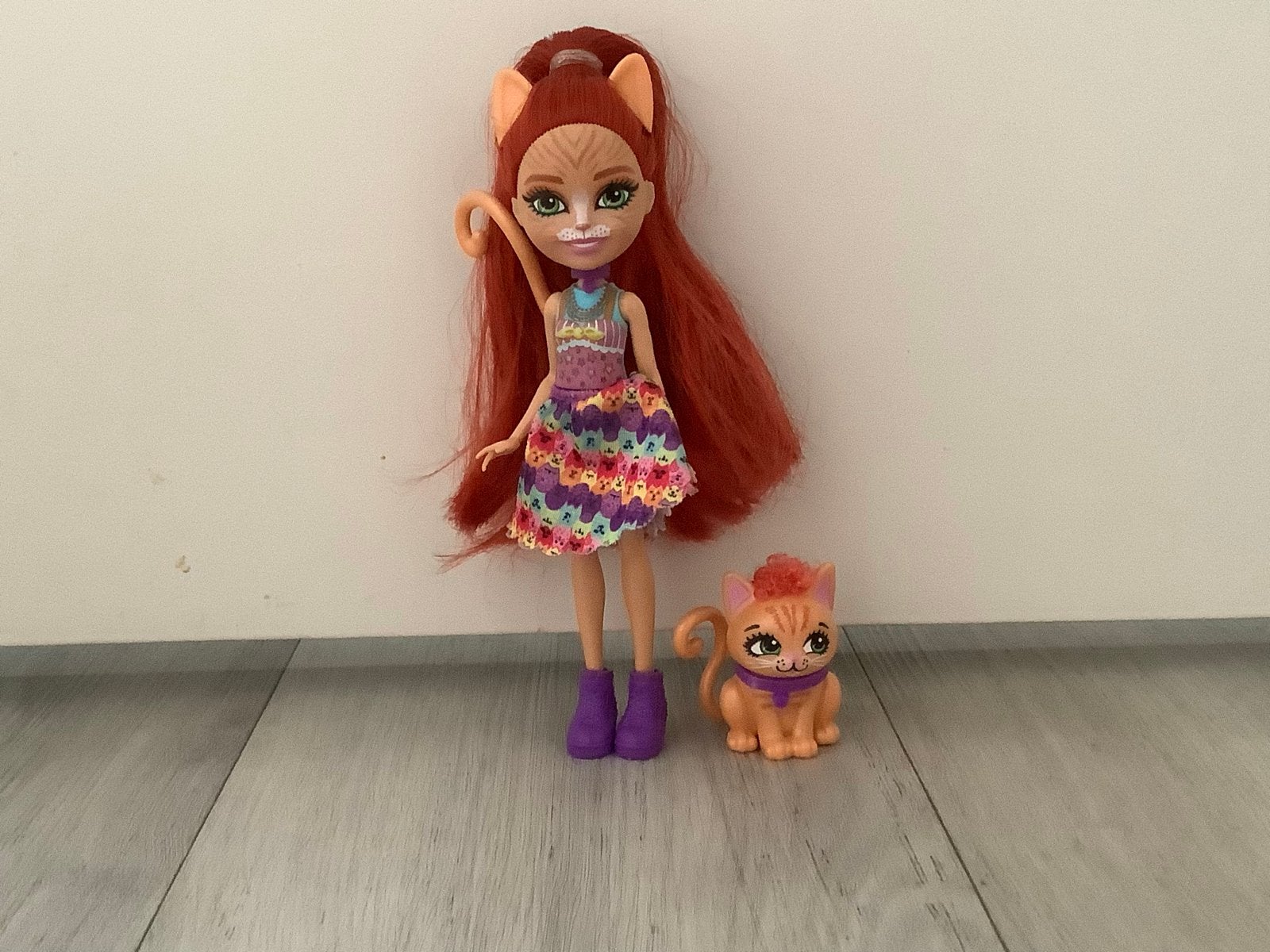 Enchantimals Tarla Tabby pop met kitten Cuddler, Ophalen of Verzenden, Zo goed als nieuw, Overige typen