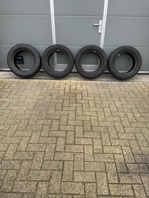 Continental banden 205/65R16c, Auto-onderdelen, Banden en Velgen, Ophalen, 16 inch, 205 mm, Band(en)