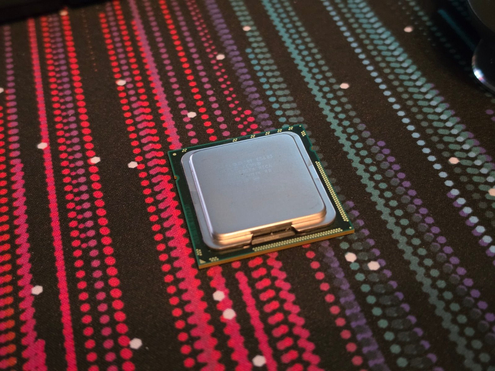 Intel Xeon E5603 - 4C/4T 1,60 GHz, Gebruikt, 4-core, Minder dan 2 Ghz, Ophalen of Verzenden