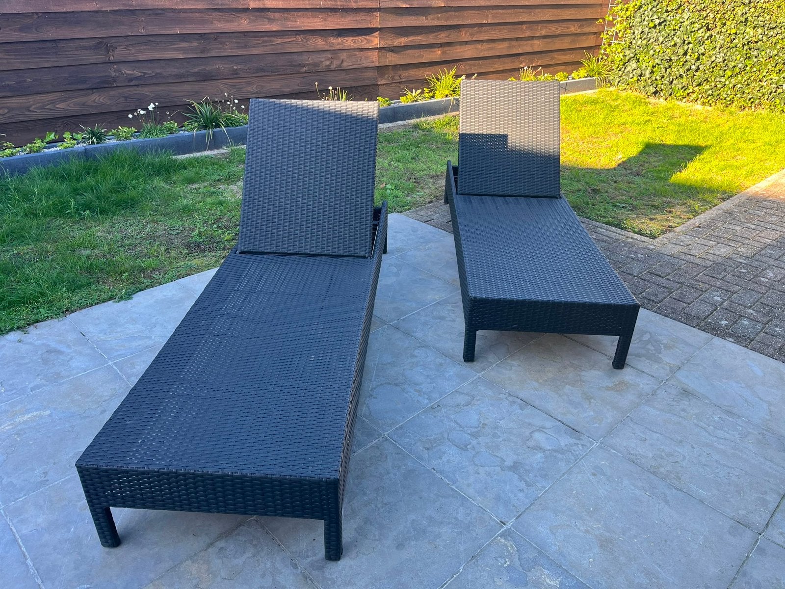 2x verstelbare ligbedden van wicker, Tuin en Terras, Ophalen, Gebruikt, Wicker, Verstelbaar