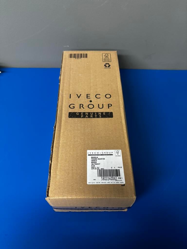 Iveco handgreep laadbak, Auto-onderdelen, Carrosserie en Plaatwerk, Ophalen of Verzenden, Nieuw, Voor, Motorkap