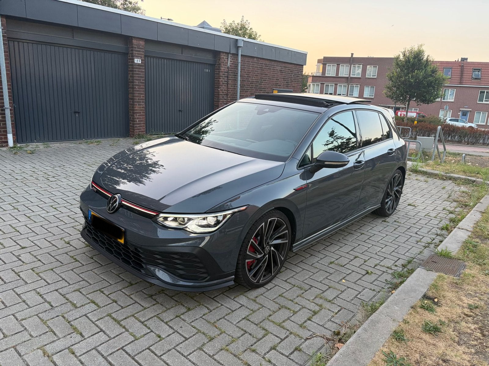 Volkswagen Golf 2.0 TSI GTI 301PK Clubsport Pano|ACC|Delphin, Auto's, Volkswagen, 4 cilinders, 1984 cc, Grijs, 301 pk