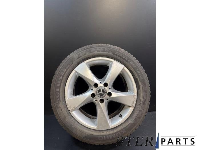 Velg + Band van een Mercedes Vito, Auto-onderdelen, Gebruikt, -, -, Ophalen of Verzenden