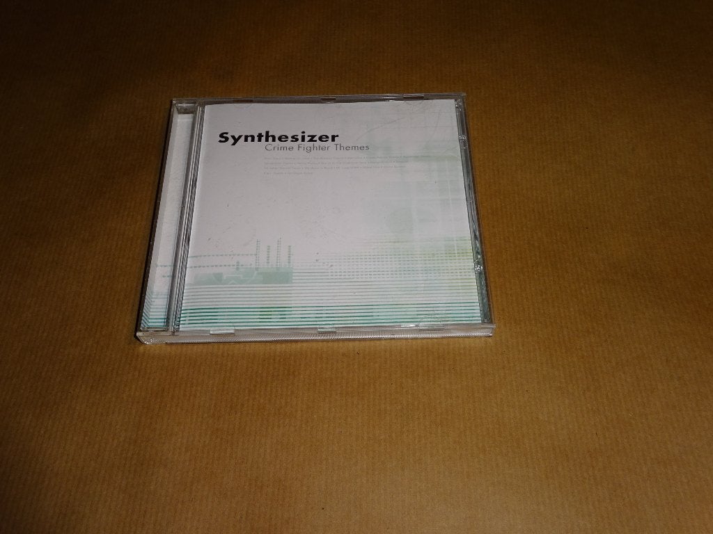 CD Synthesizer Crime Fighter Themes, Ophalen of Verzenden, Zo goed als nieuw