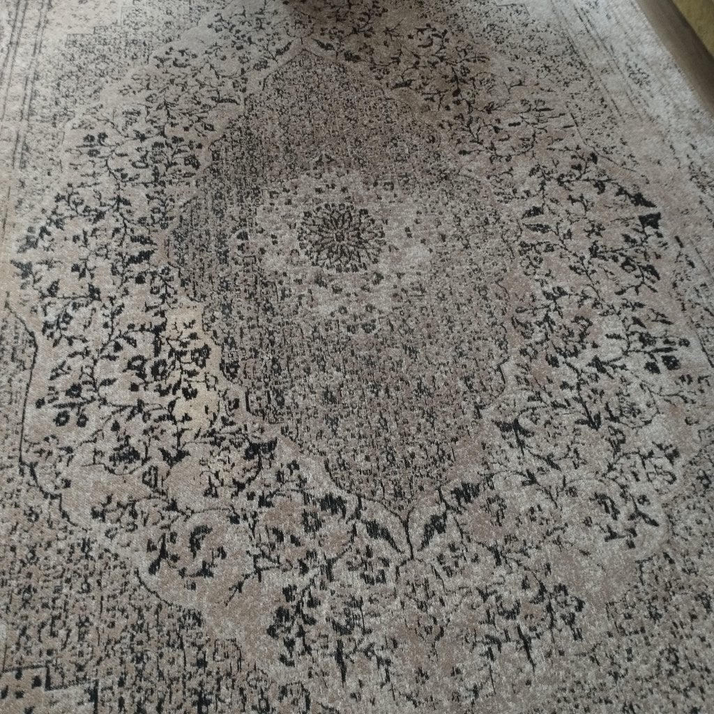 Vloerkleed, Ophalen, Gebruikt, Crème, 200 cm of meer