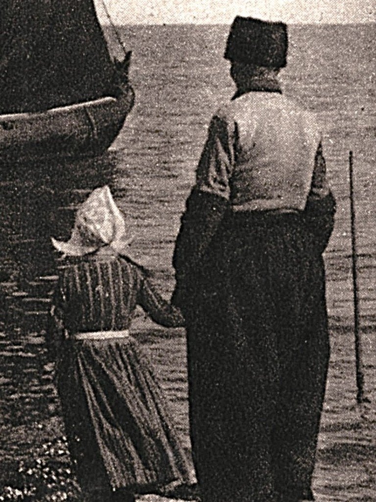 936145 Volendam Klederdracht Botter 1922 Postzegel afgeweekt, Ophalen of Verzenden, Voor 1920, Gelopen, Noord-Holland