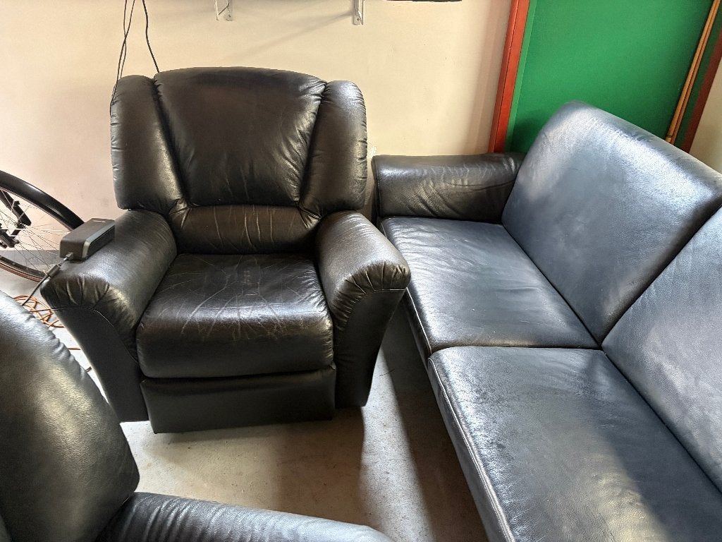 Twee fauteuils met uitklapbare voetensteun, Ophalen, Gebruikt, Twee, Zwart