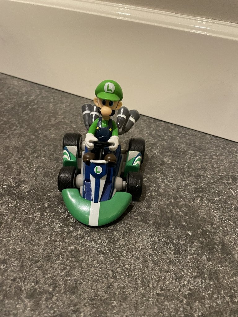Auto Luigi van Mario, Ophalen, Zo goed als nieuw