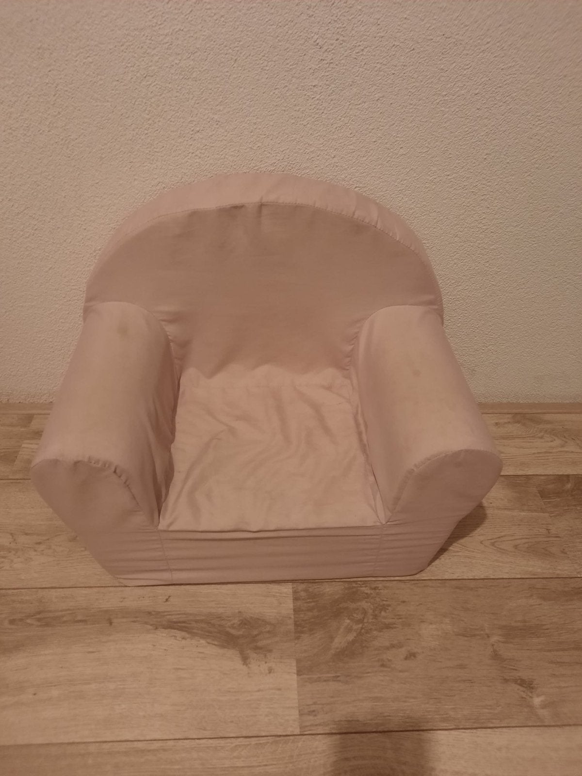 Kinder stoeltje, Kinderen en Baby's, Kinderkamer | Tafels en Stoelen, Ophalen, Zo goed als nieuw, Stoel(en)
