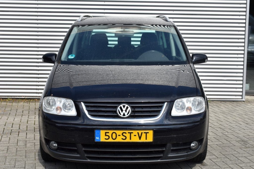 Volkswagen TOURAN 1.6-16V FSI OPTIVE I / MEENEEM/EXPORT PRIJ, Auto's, Volkswagen, 4 cilinders, Electronic Stability Program (ESP)