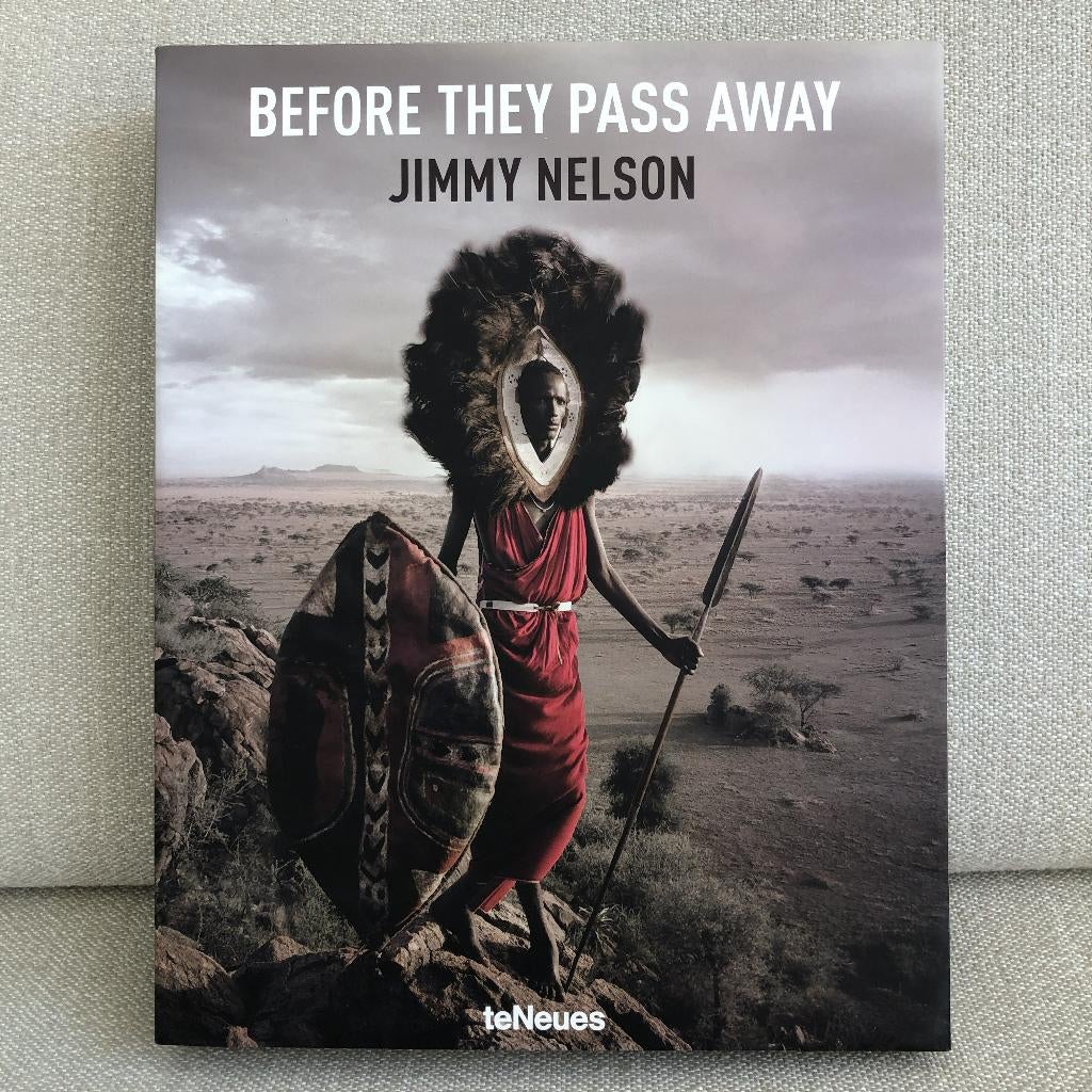 Luxe editie van Before they pass away - Jimmy Nelson, Ophalen, Zo goed als nieuw, Fotografen