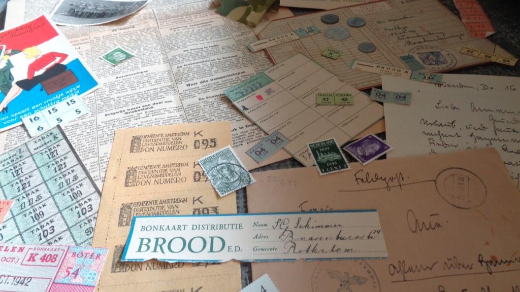 Set 5 Oorlog wo2 bonnen geld munt krant foto document ww2, Verzenden, Overige soorten, Nederland, Overige typen