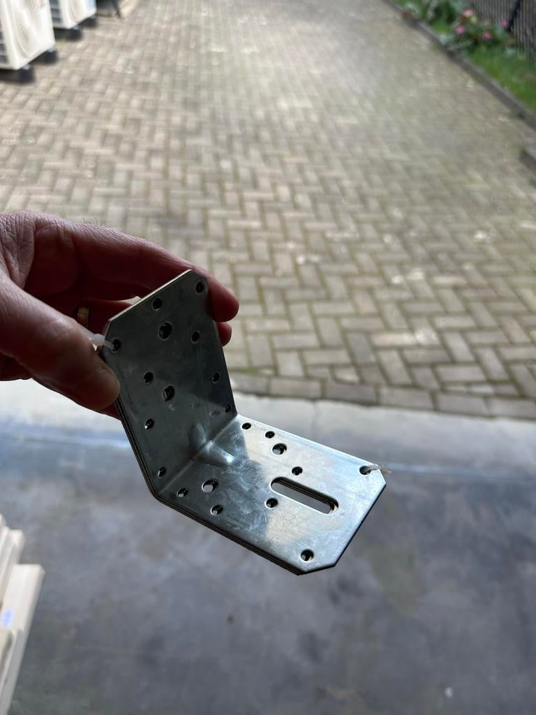 Hoekankers gegalvaniseerd - 10 stuks en 9, Ophalen, Nieuw, Minder dan 50 mm, Overige typen