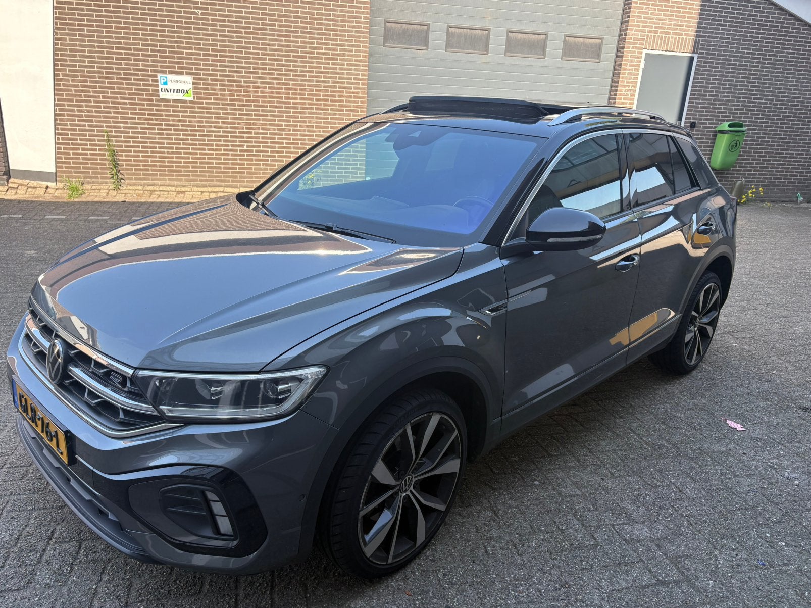 Volkswagen T-Roc 1.5 TSI 150pk 7-DSG 2022 Grijs, 15 km/l, 1498 cc, 4 cilinders, 1253 kg