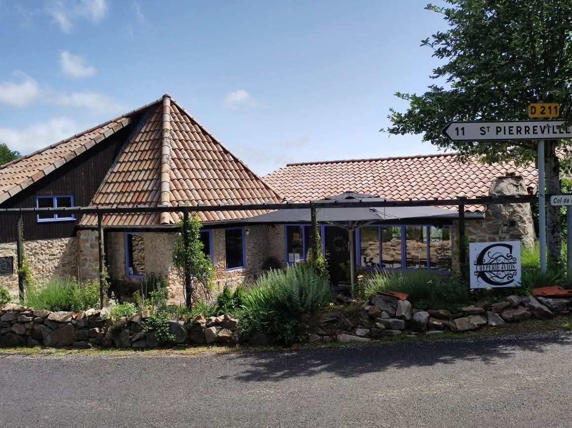 Restaurant met woning in de Ardeche/Frankrijk, Overige soorten, 275 m², 3 kamers, Landelijk