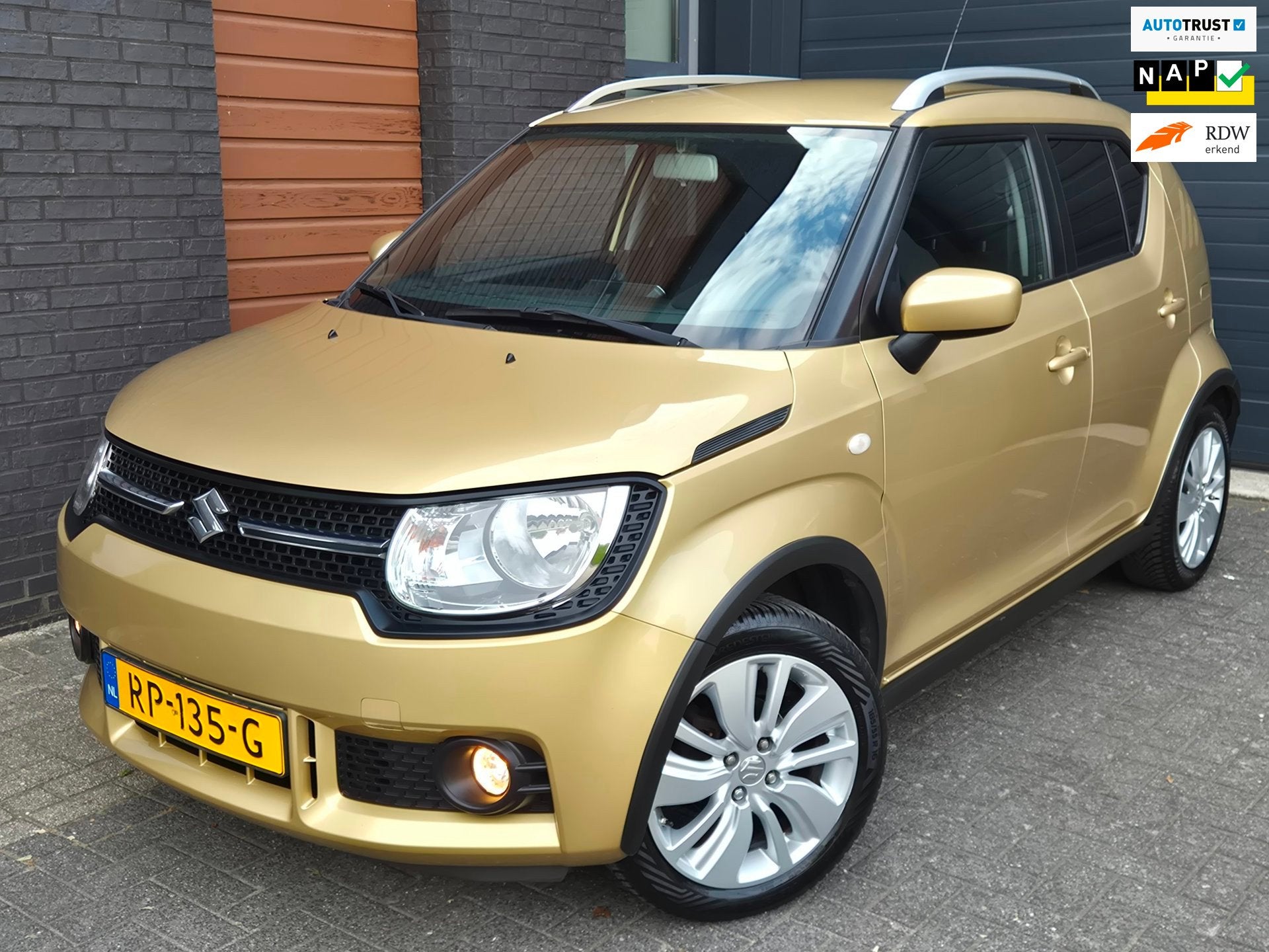 Suzuki Ignis 1.2 Select Automaat/Carplay/Camera/Trekhaak, Auto's, Stof, Gebruikt, 4 cilinders, Bedrijf