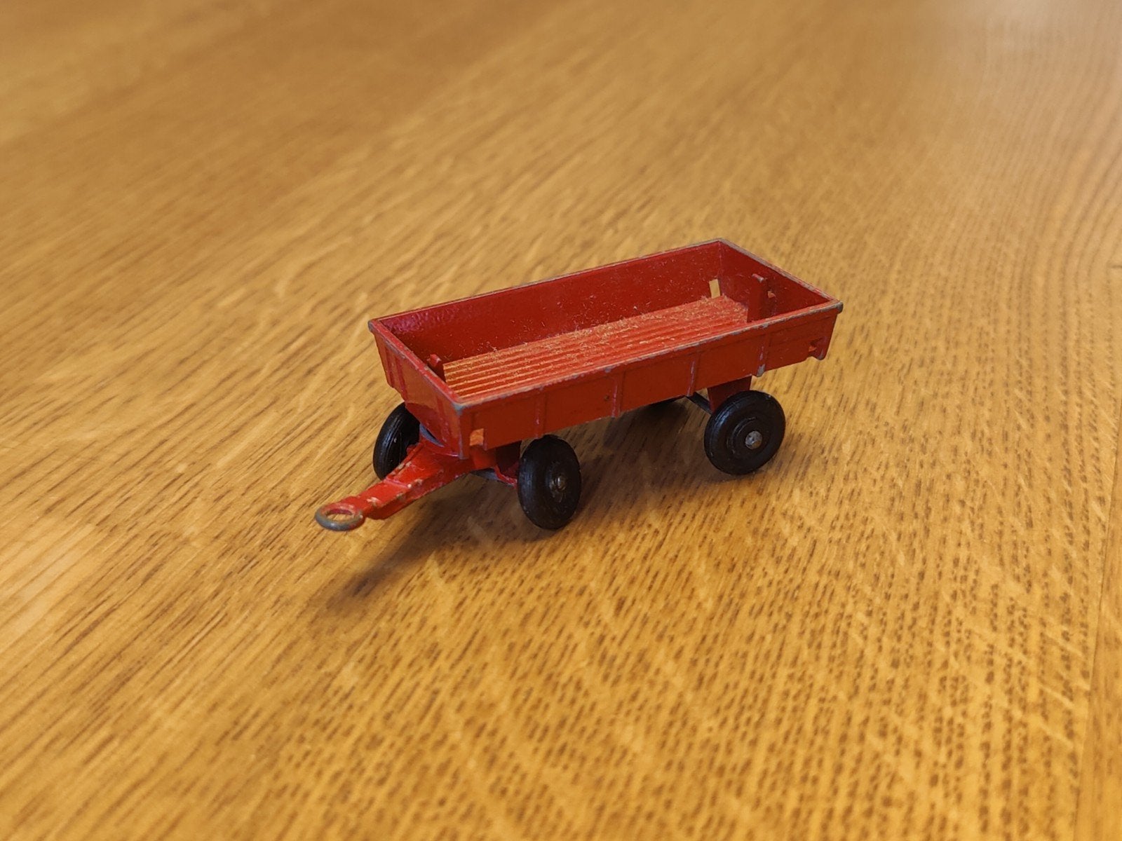 Matchbox Hay Trailer ROOD, Ophalen of Verzenden, Zo goed als nieuw, Auto