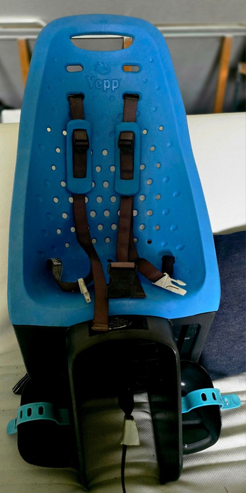Yepp Fietsstoeltje Achterzitje Blauw, Fietsen en Brommers, Fietsaccessoires | Fietsstoeltjes, Ophalen, Achterzitje, Yepp, 9 t/m 36 kg
