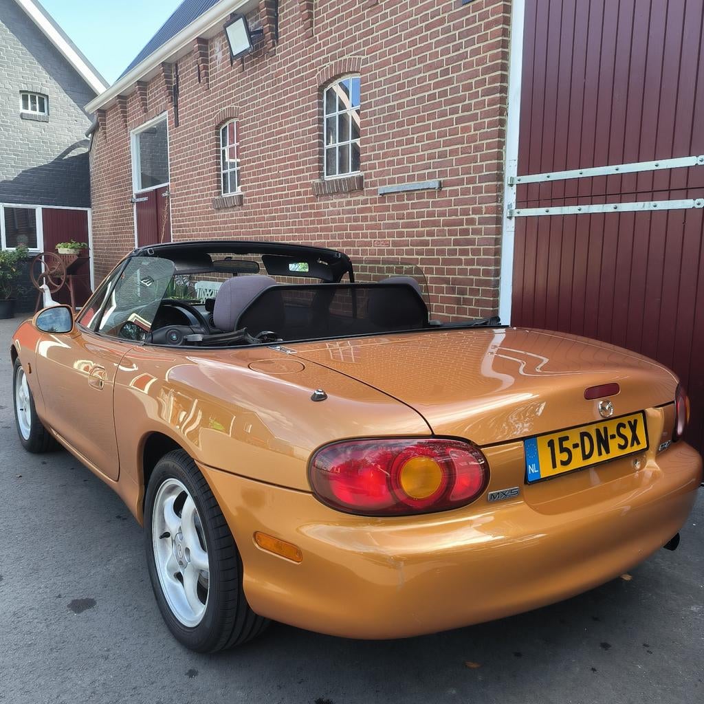 Mazda MX-5 NB 1.8 | 1998 | 140 pk, Auto's, Mazda, Particulier, MX-5, Benzine, Cabriolet, Handgeschakeld, Geïmporteerd, Geel, Achterwielaandrijving
