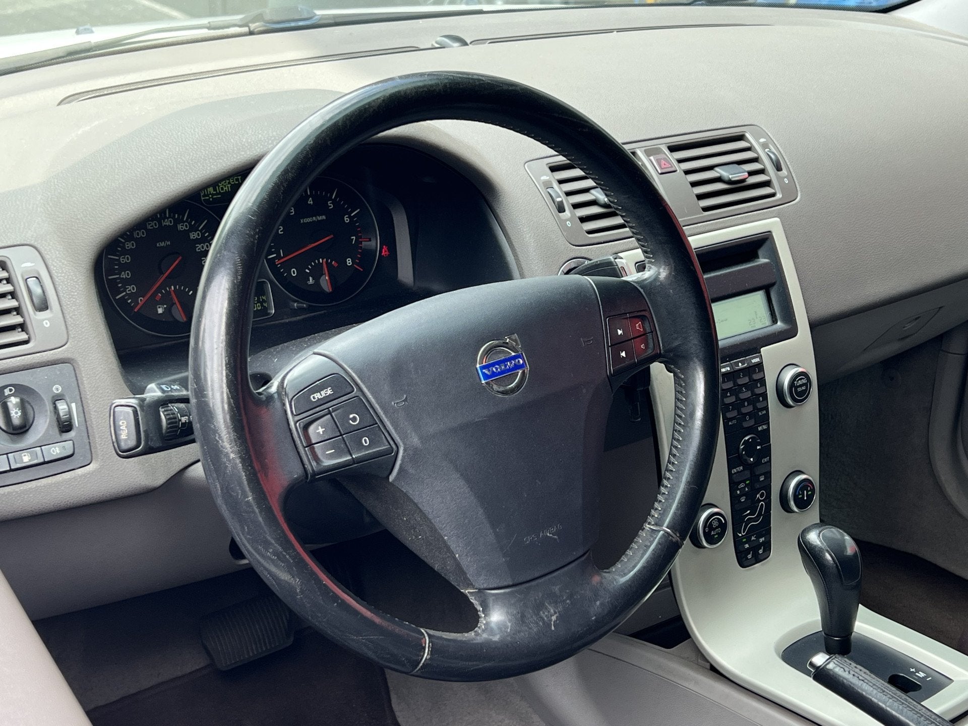 Volvo V50 2.5 T5 AWD Summum | Trekhaak | RIJKLAAR (bj 2007), Auto's, Volvo, Gebruikt, Zwart, Automatische klimaatregeling, 700 kg