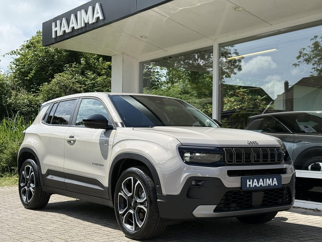 Jeep Avenger Summit 54 kWh | Climate & Adaptive Cruise Contr, Automaat, Gebruikt, 156 pk, Parkeersensor