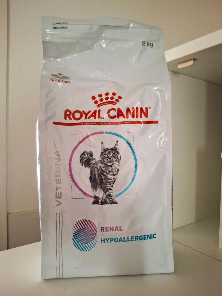 NIEUW! Zak Royal Canin Renal + Hypoallergenic brokken kat, Dieren en Toebehoren, Dierenvoeding, Verzenden, Kat