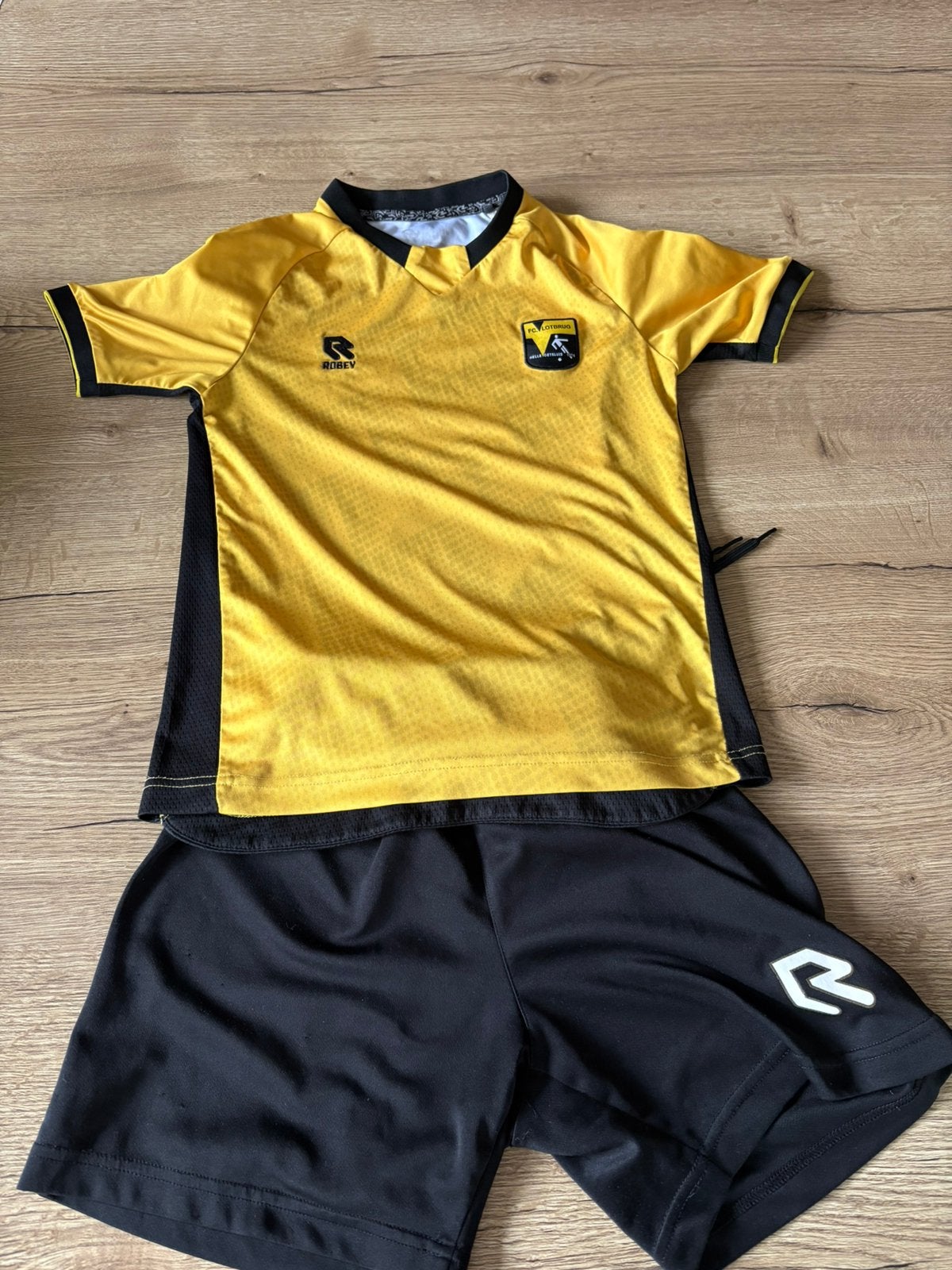 FC Vlotbrug wedstrijd tenue, Maat XS of kleiner, Ophalen of Verzenden, Zo goed als nieuw, Shirt