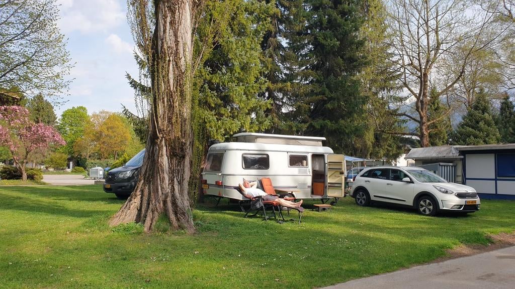 Eriba Triton te koop, Caravans en Kamperen, Standaardzit, Hefdak, Particulier, Eriba