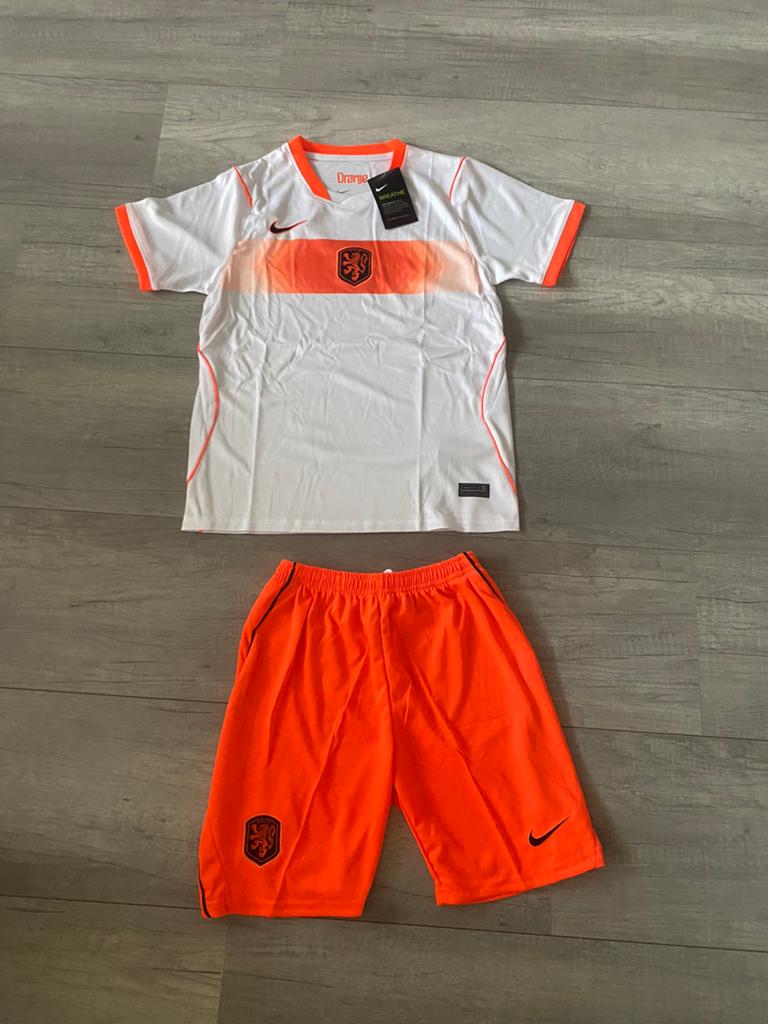 Nederlands elftal wk thuis- en uittenue. Maat 116 tm 140, Maat XS of kleiner, Ophalen of Verzenden, Nieuw, Shirt