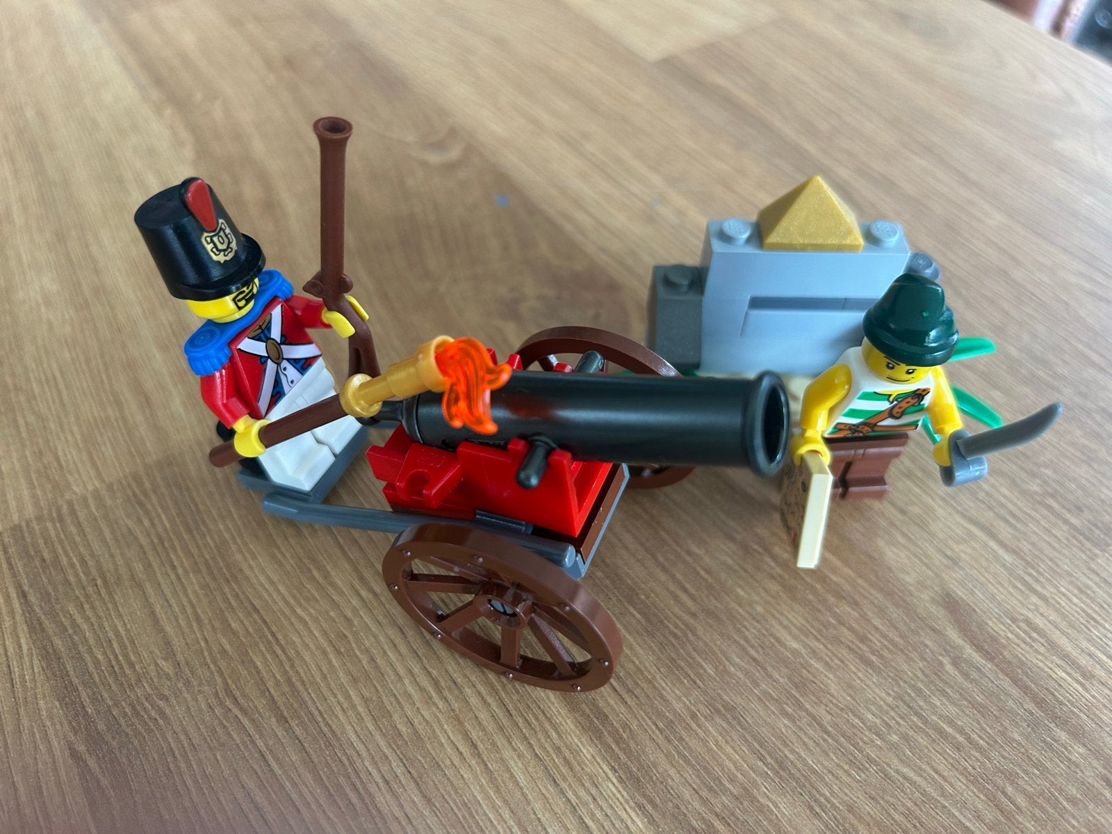 Lego 6239 Piraten set met kanon en figuren, Ophalen of Verzenden, Gebruikt, Overige merken
